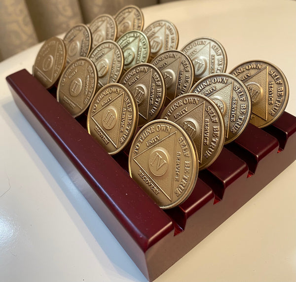 4 Row Wood Coin Display Stand Holds 16 AA Medallions 6x3.5